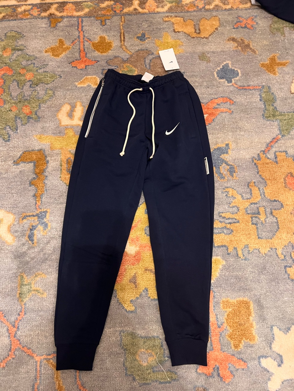Nike Men’s Navy Jogger Sweatpants